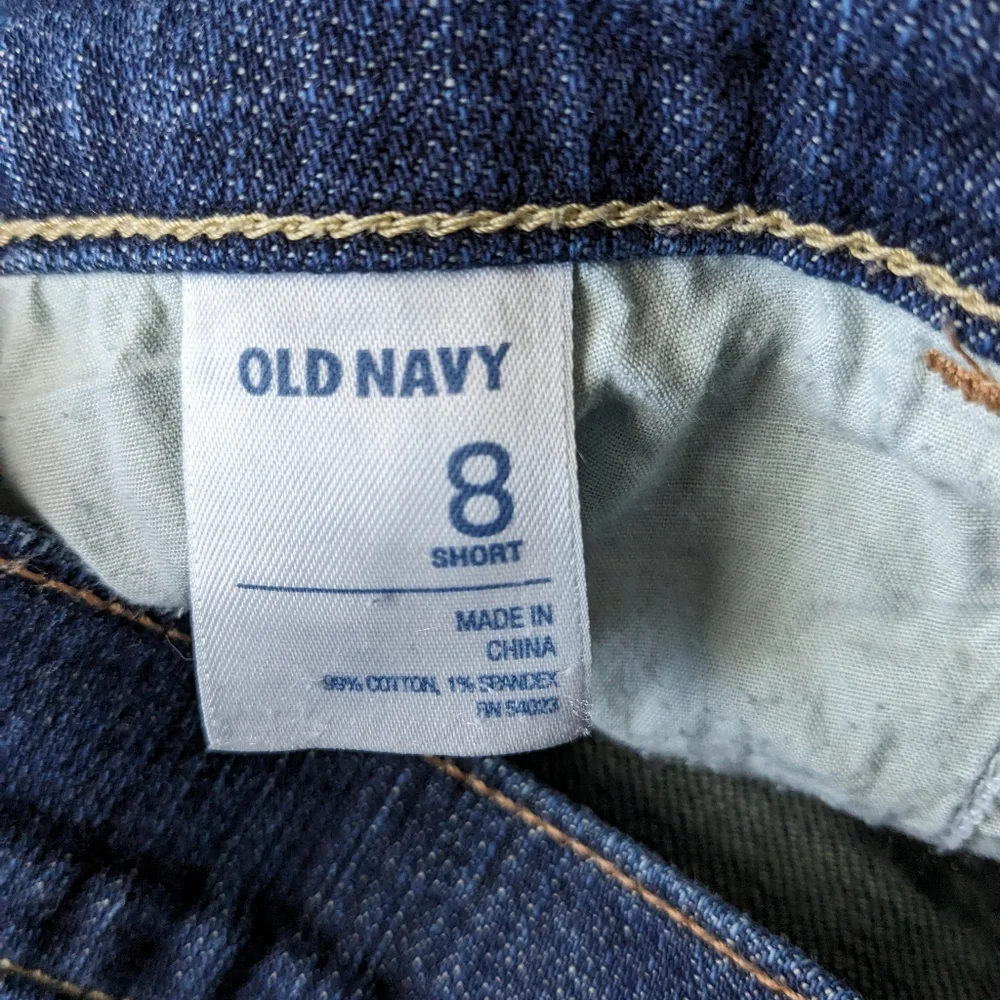 Old Navy Sweet Heart jeans - Picture 2 of 5
